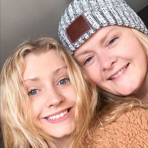 Meet your Posher, Kara